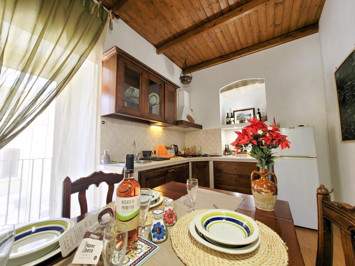 바리 Tatiana - Historic House #Domusitaliane 빌라 외부 사진
